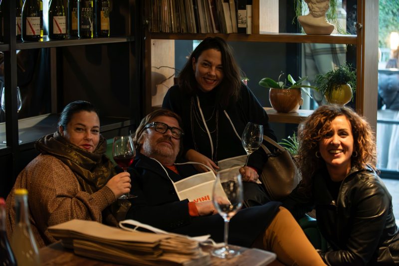 hosteriamoderna-osteriamoderna-osteria-hosteria-moderna-treviso-cibo-food-mangiare-pranzo-cena-panini-primo-primi-secondo-secondi-dessert-dolce-vino-vini-naturale-naturali-vininaturali