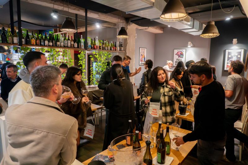hosteriamoderna-osteriamoderna-osteria-hosteria-moderna-treviso-cibo-food-mangiare-pranzo-cena-panini-primo-primi-secondo-secondi-dessert-dolce-vino-vini-naturale-naturali-vininaturali